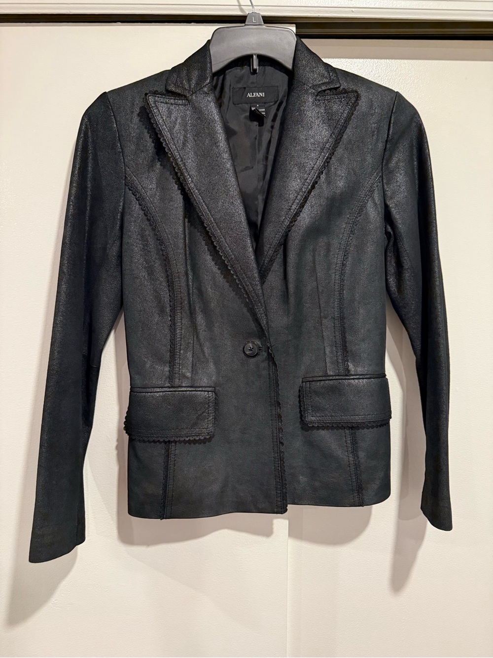 Alfani Women's Black Tailored Faux-Leather Blazer size Small
